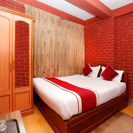 Spot On 497 Hotel Potala Thapathali Kültér fotó