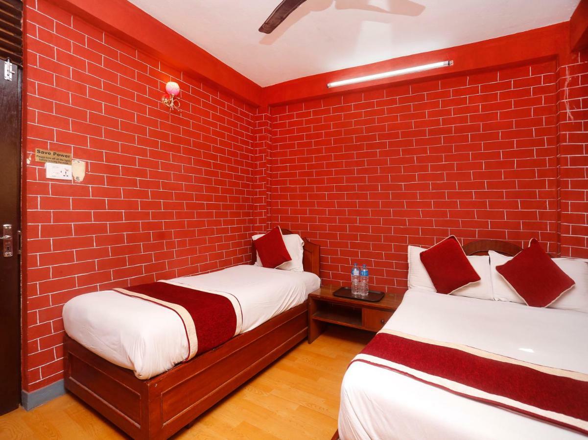 Spot On 497 Hotel Potala Thapathali Kültér fotó