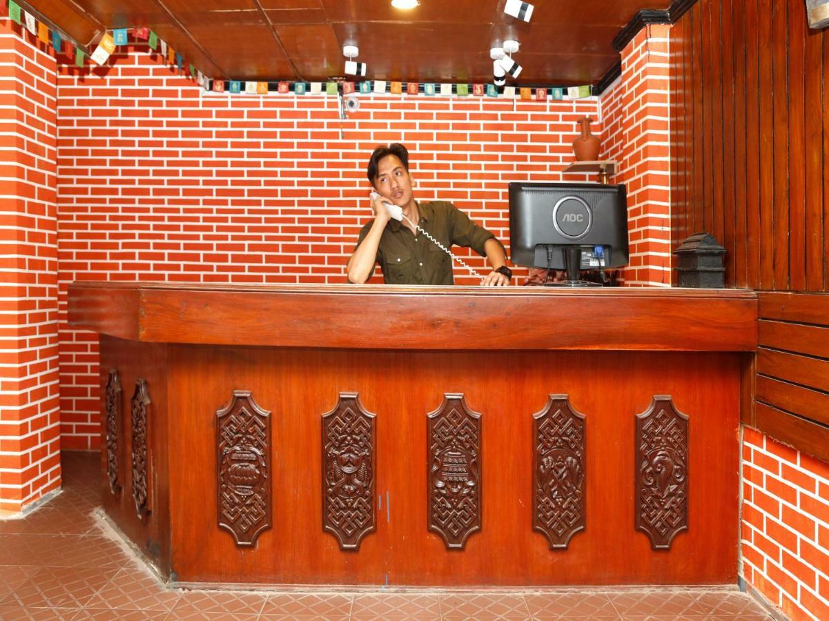 Spot On 497 Hotel Potala Thapathali Kültér fotó